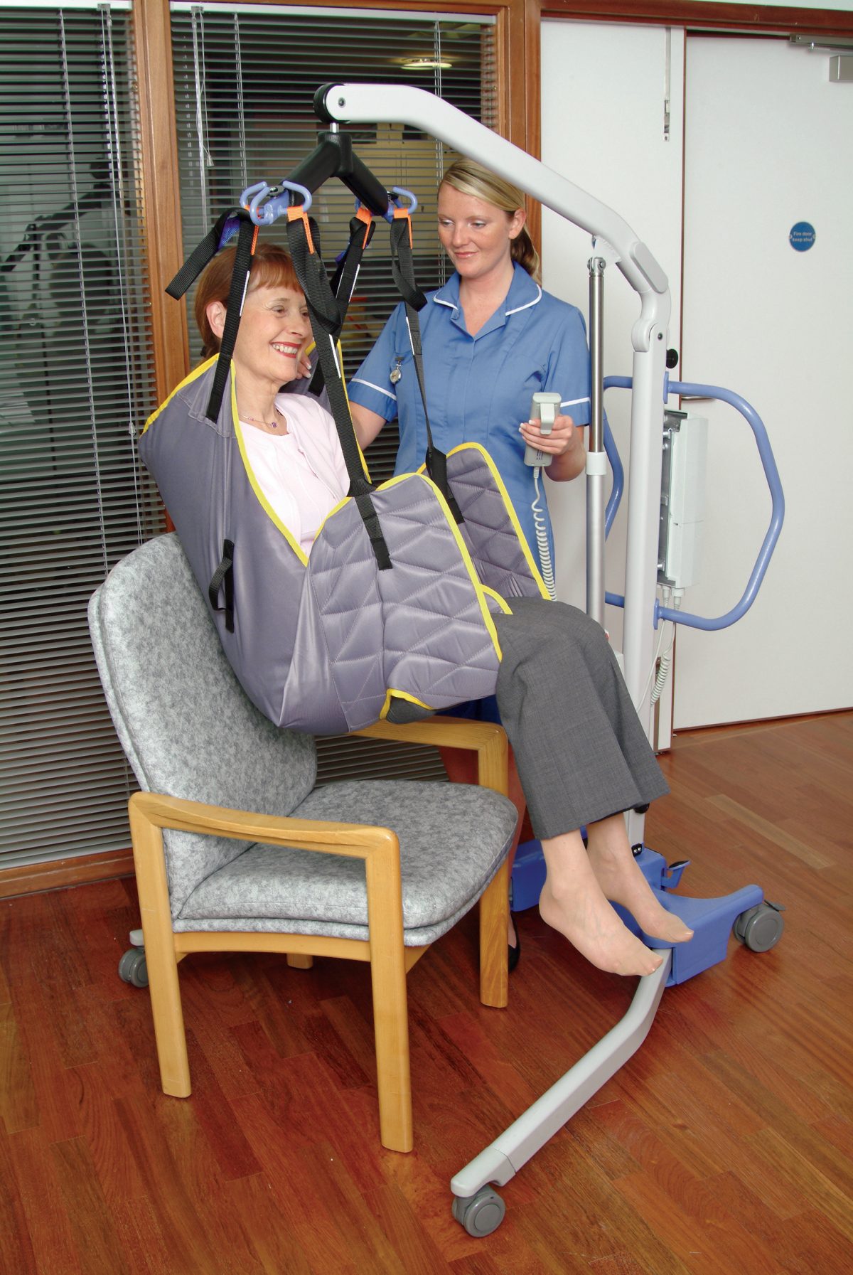 BEST OXFORD PROFESSIONAL ADVANCE FOLDING ELECTRIC HOIST in Ireland MMS Medical