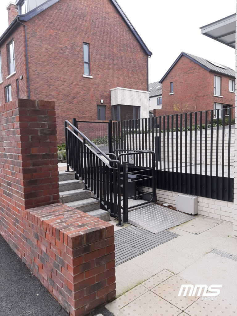 Terry Melody 1 Platform lift - external installation Dublin MMS Medical